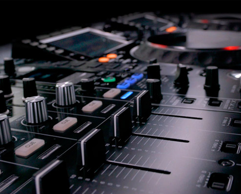 Pioneer CDJ 2000 Nexus 2